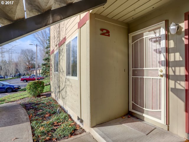 12634 Northwest Barnes Road, Unit 2 Portland, OR 97229 - Photo 2 of 26 Gallery Image 2