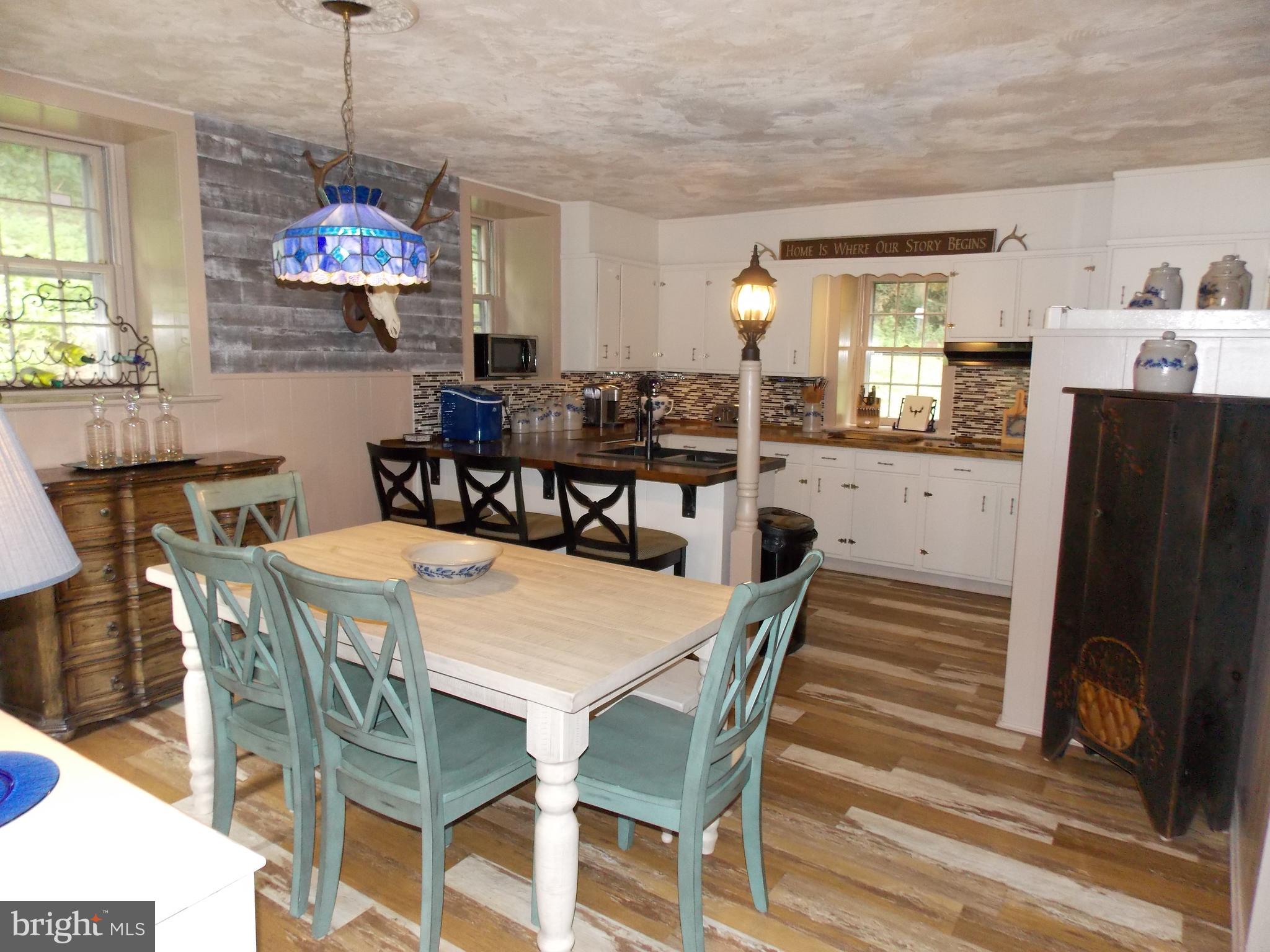 310 Spring Valley Road Reading, PA 19605 - Photo 3 of 26 Gallery Image 3