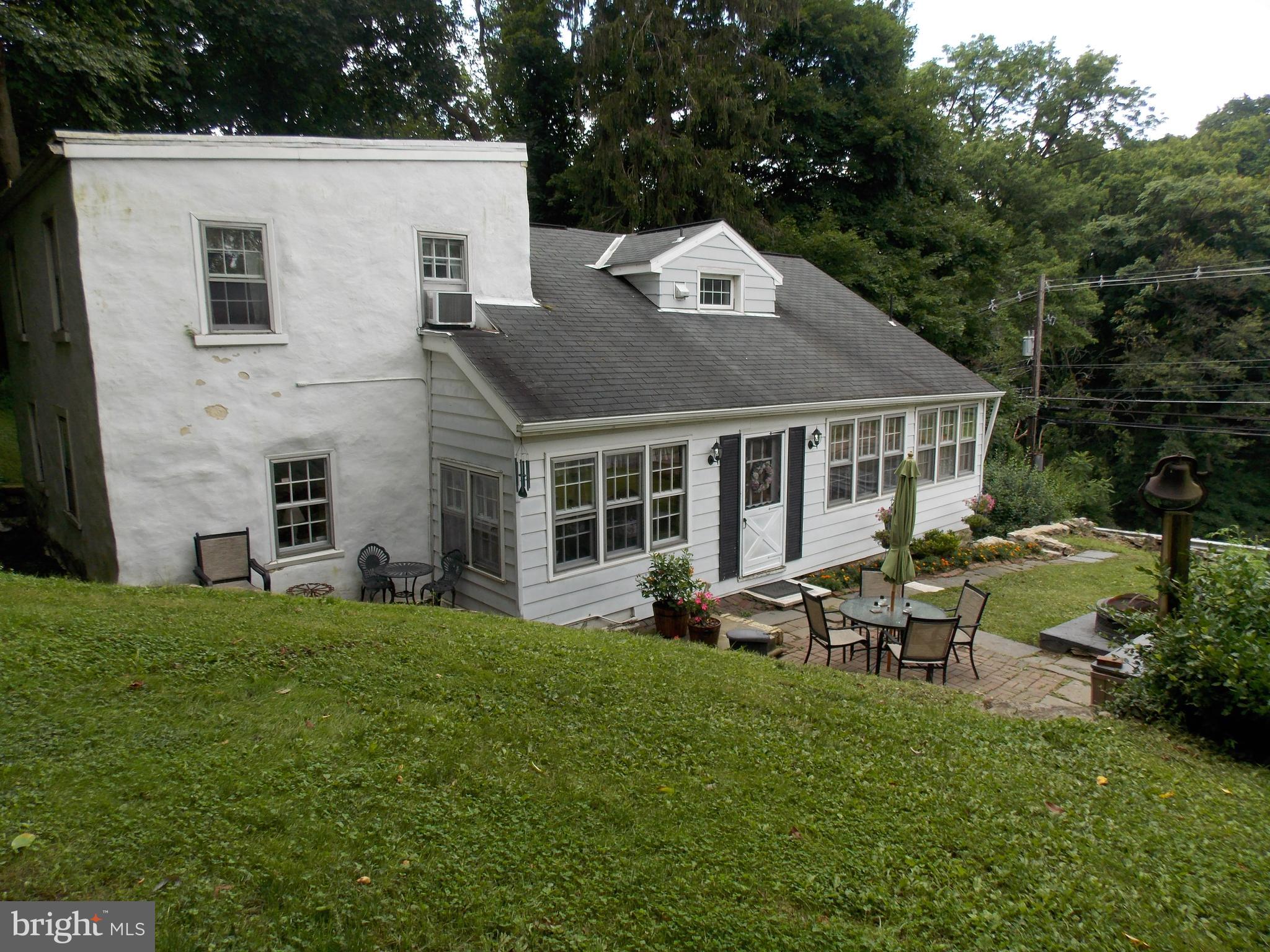 310 Spring Valley Road Reading, PA 19605 - Photo 24 of 26 Gallery Image 24