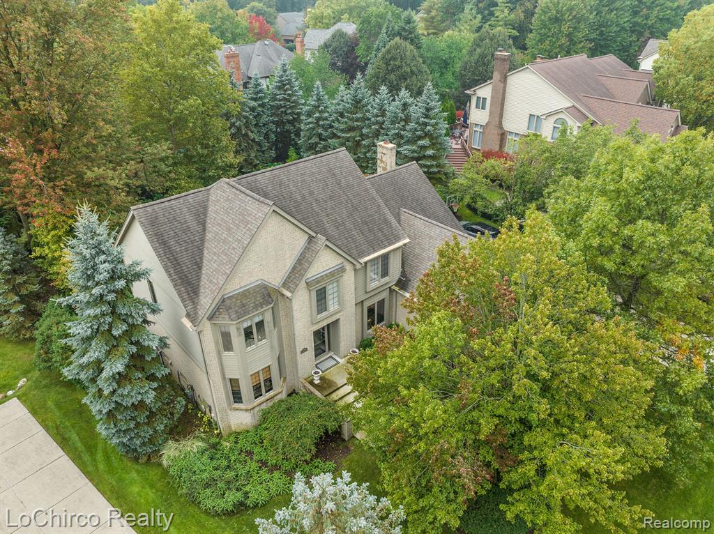 1773 Skyline Drive Rochester Hills, MI 48306 - Photo 1 of 36