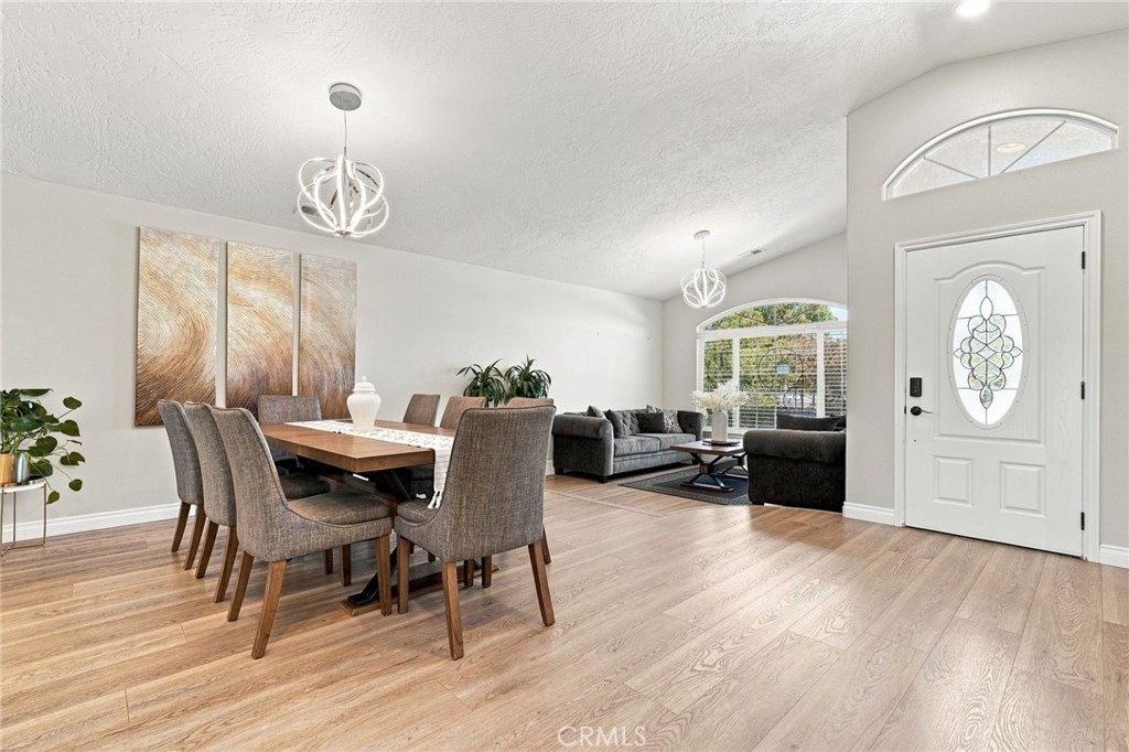 10245 Joshua Road Oak Hills, CA 92344 - Photo 16 of 66 Gallery Image 16