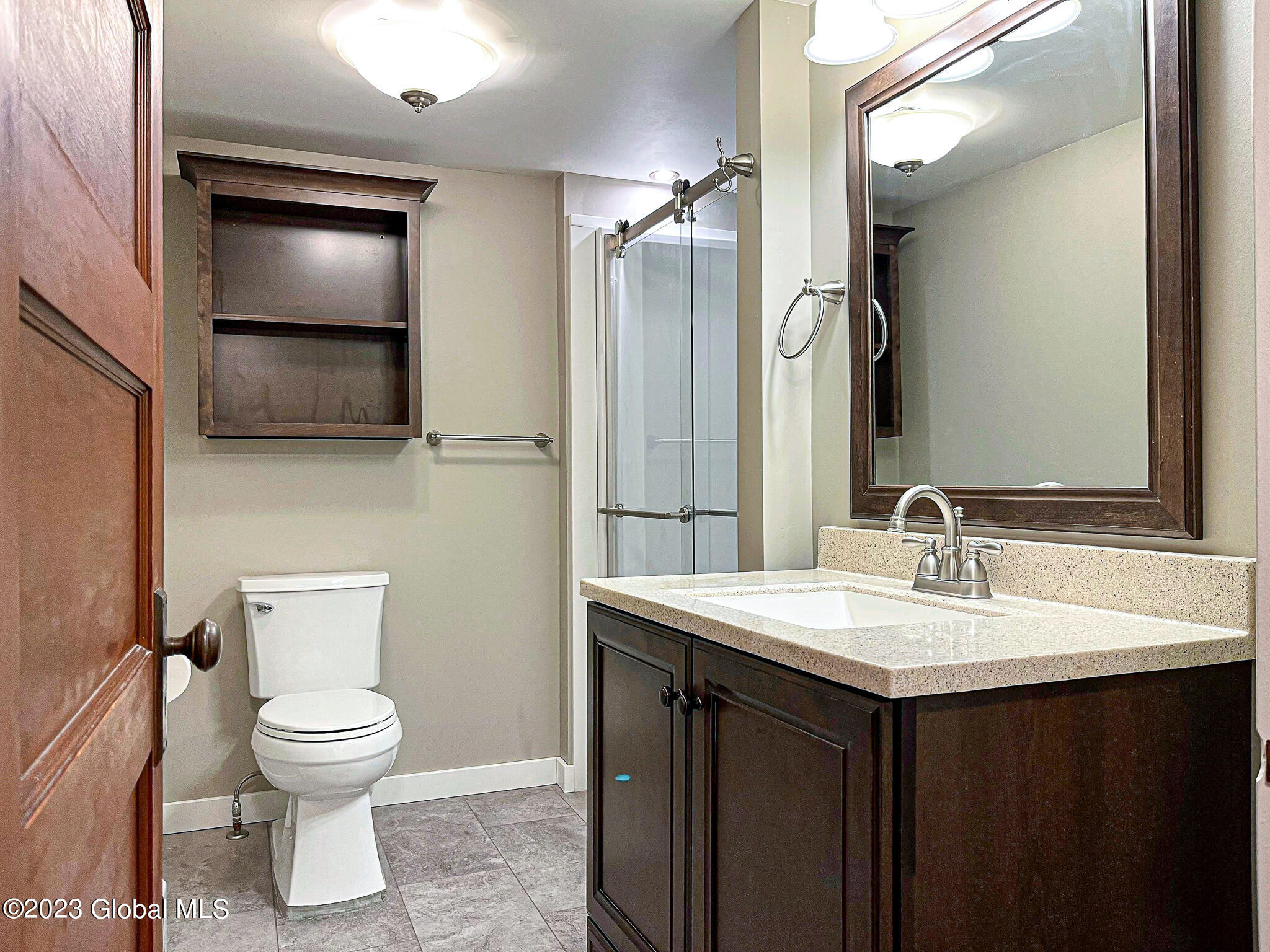 318 Fuller Road Guilderland, NY 12203 - Photo 19 of 29 k1_Bathroom