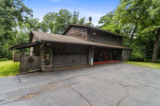 839 Tarrant Drive, Fontana, WI 53125