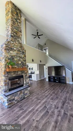 $499,900 | 6262 Thoman Drive, Spring Grove, PA 17362