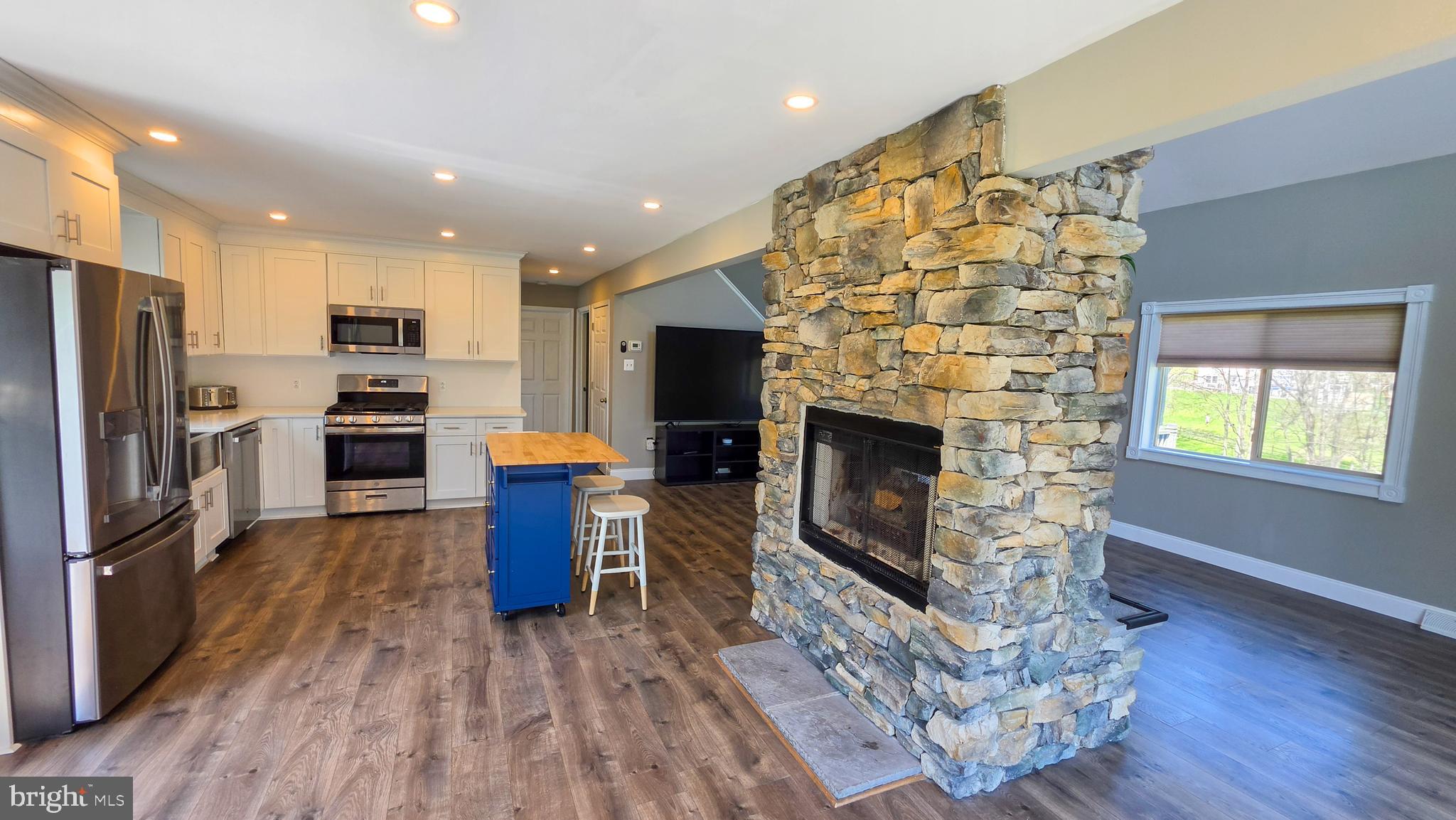 6262 Thoman Drive Spring Grove, PA 17362 - Photo 24 of 87