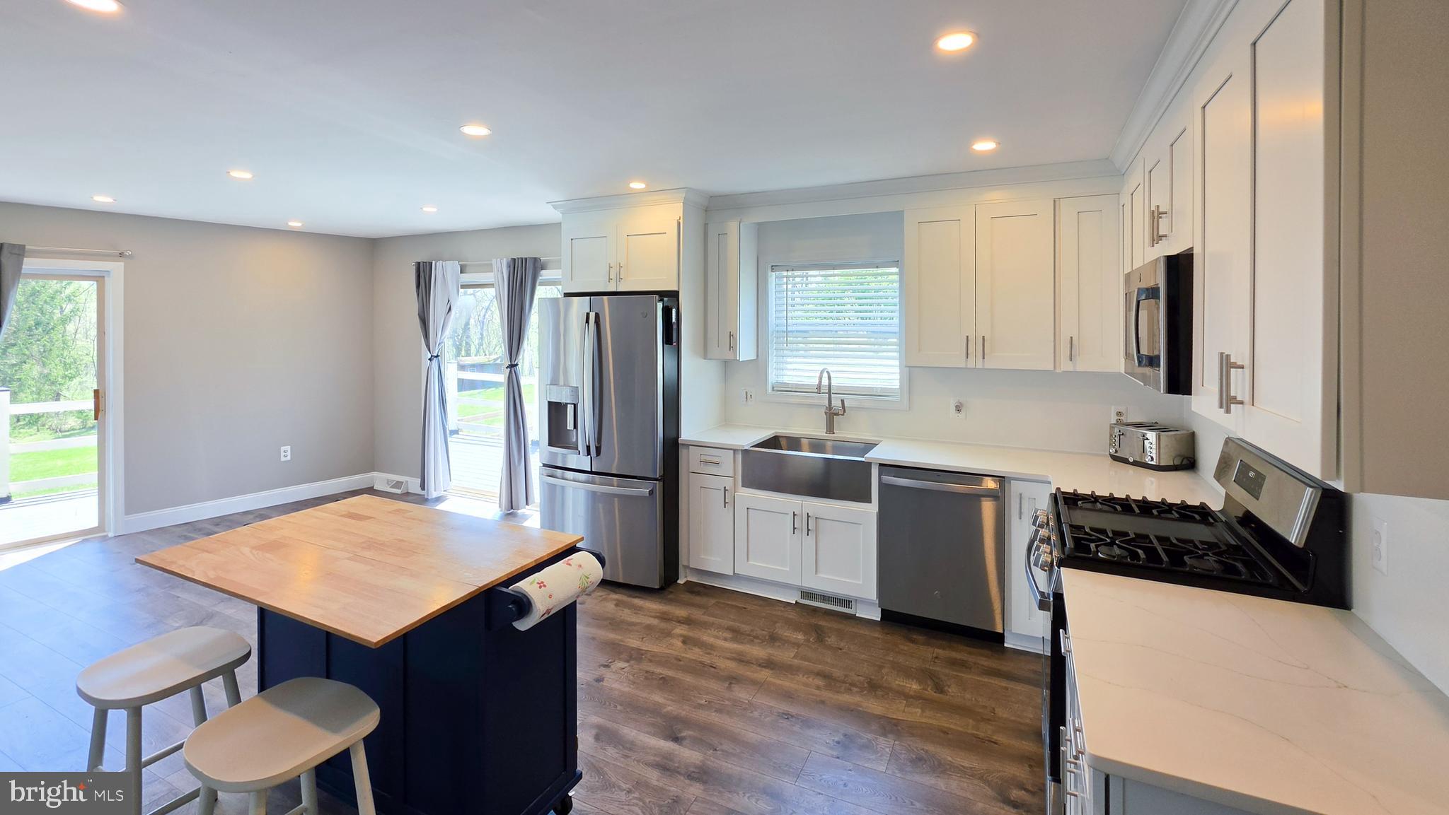 6262 Thoman Drive Spring Grove, PA 17362 - Photo 26 of 87