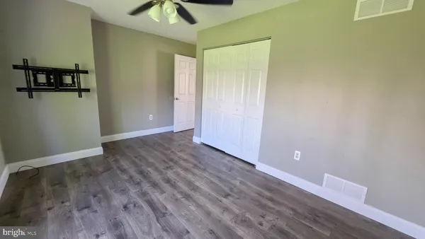 $499,900 | 6262 Thoman Drive, Spring Grove, PA 17362