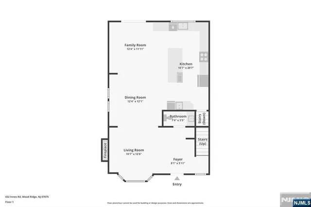 a picture of a room with a floor plan