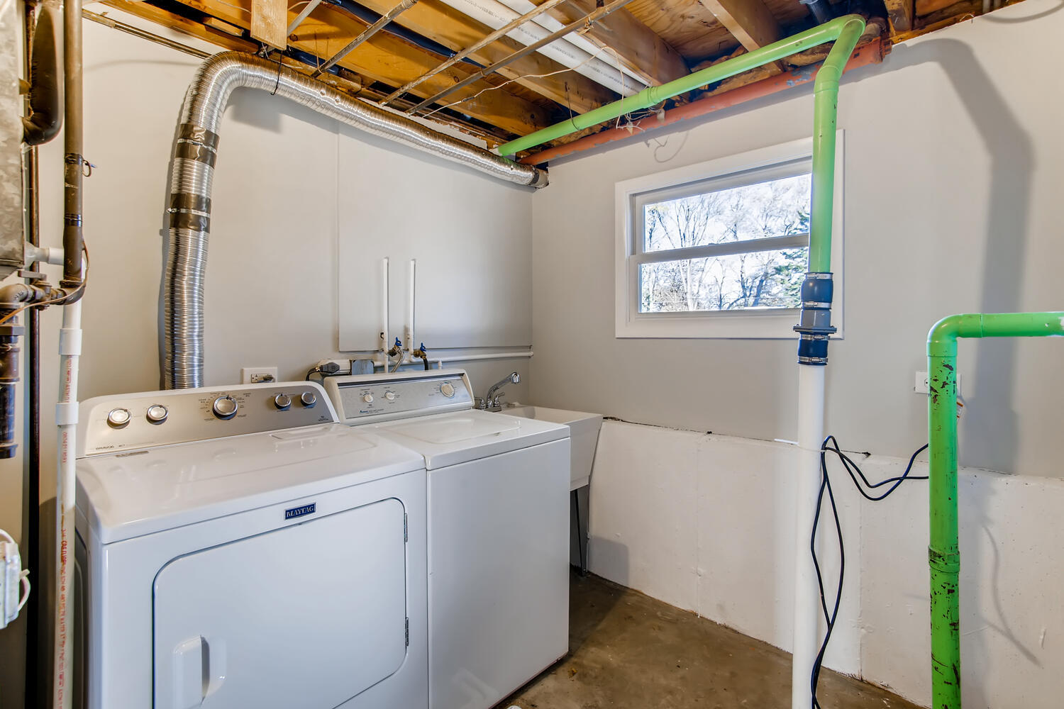 1611 Roslyn Road Roselle, IL 60172 - Photo 22 of 30