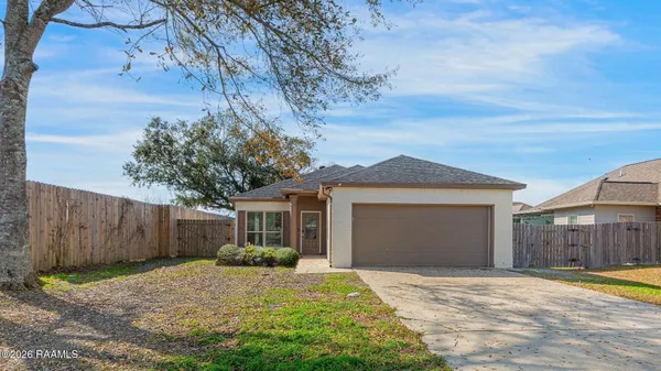 $249,900 | 208 Picasso Drive, Rayne, LA 70578