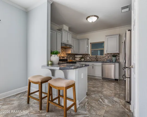 $249,900 | 208 Picasso Drive, Rayne, LA 70578