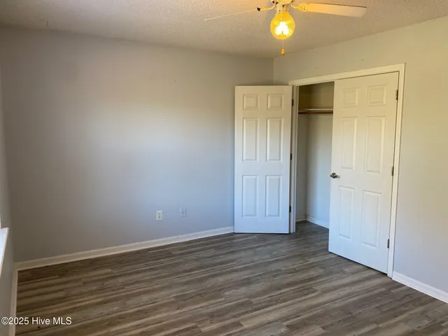 $1,400 | 2007 River Drive, Unit B, Greenville, NC 27858