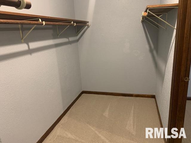 115 Astoria Road Springfield, IL 62704 - Photo 15 of 17