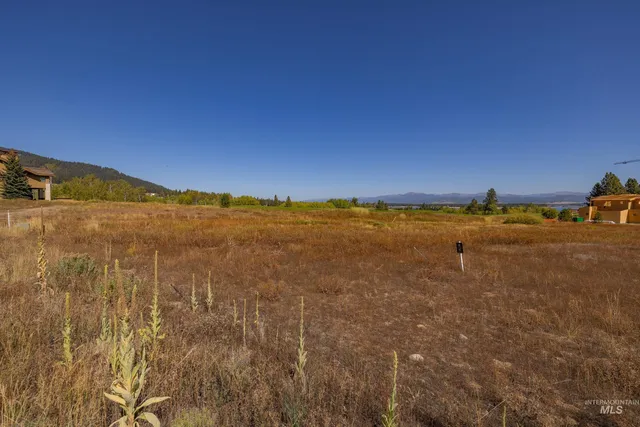 $579,000 | 790 Discovery Drive, Donnelly, ID 83615