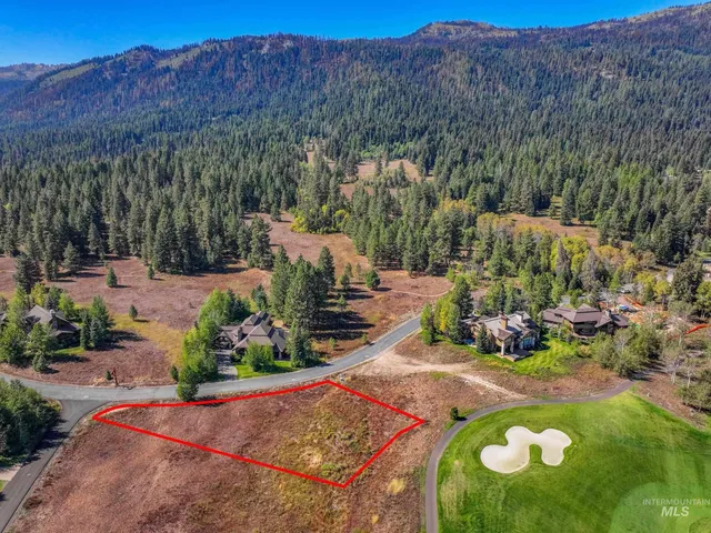 $579,000 | 790 Discovery Drive, Donnelly, ID 83615