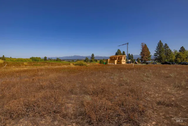 $579,000 | 790 Discovery Drive, Donnelly, ID 83615