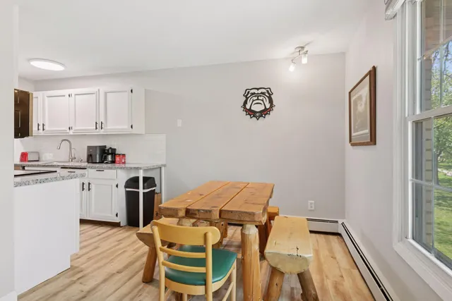 $133,500 | 4430 Cedar Lake Road, Unit 6, St. Louis Park, MN 55416