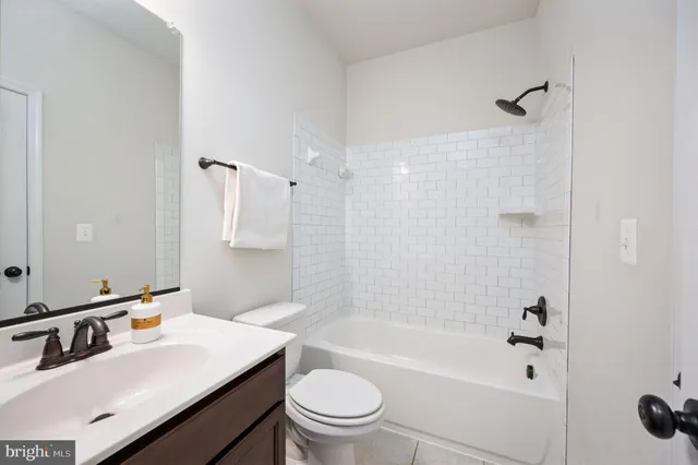 a view of a garden with patio