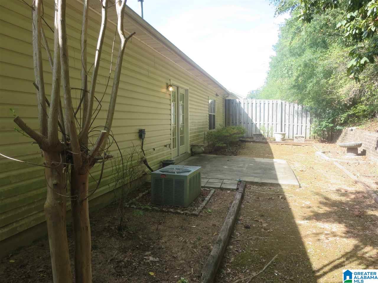 4555 Haley Street Birmingham, AL 35235 - Photo 4 of 17