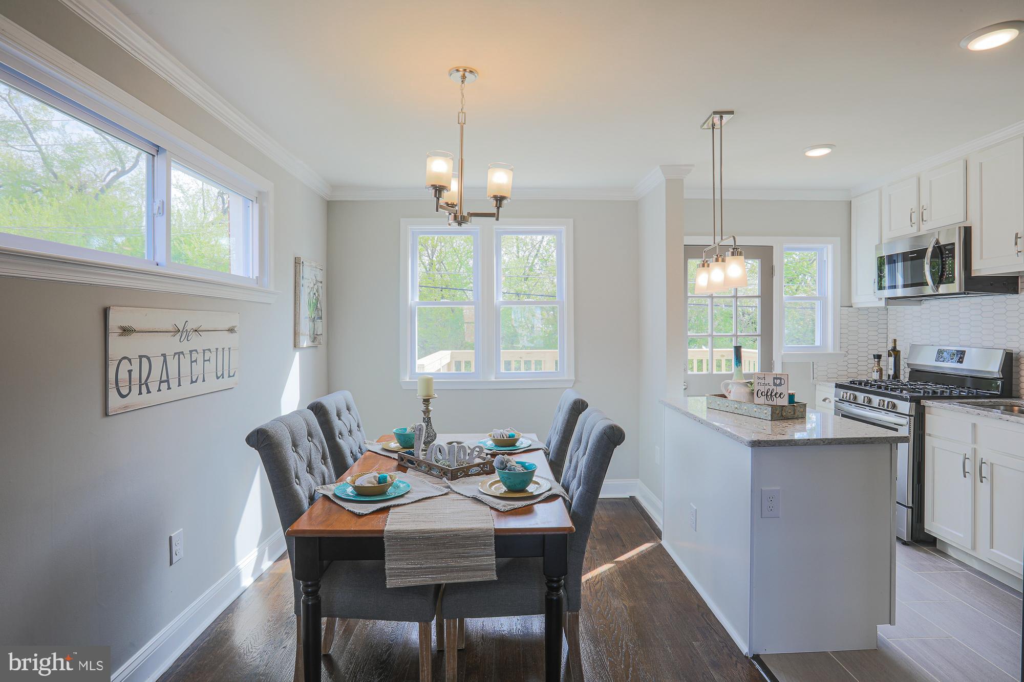 8226 Kavanagh Road Baltimore, MD 21222 - Photo 8 of 31 Dining room