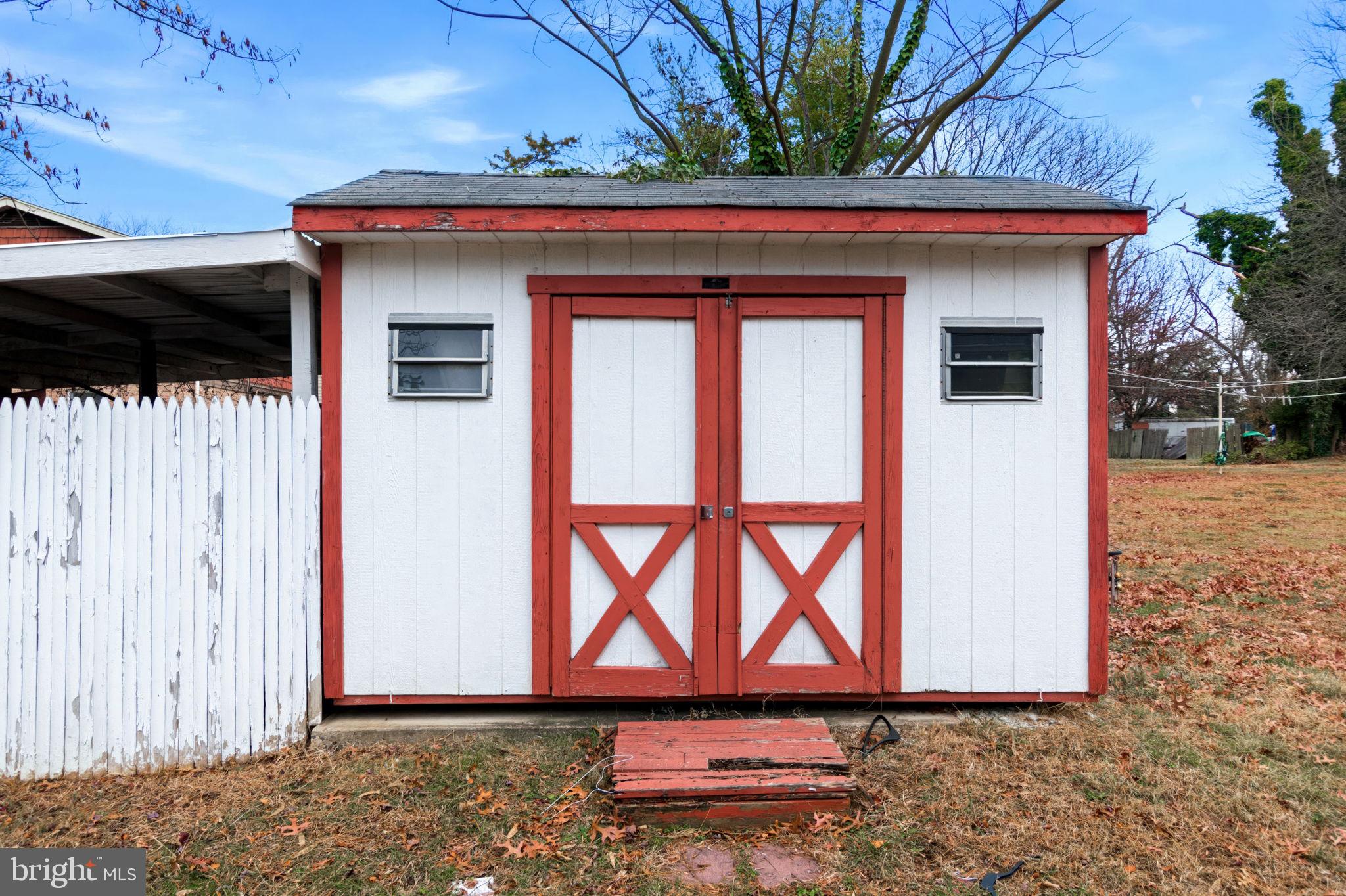3723 Munson Road Falls Church, VA 22041 - Photo 18 of 30 a front view of a house with a garden