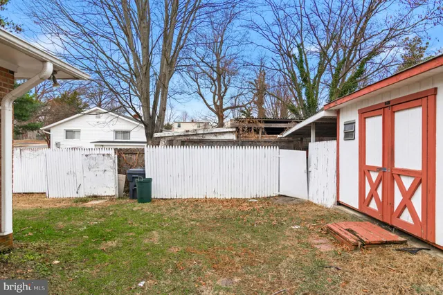 $730,000 | 3723 Munson Road, Falls Church, VA 22041