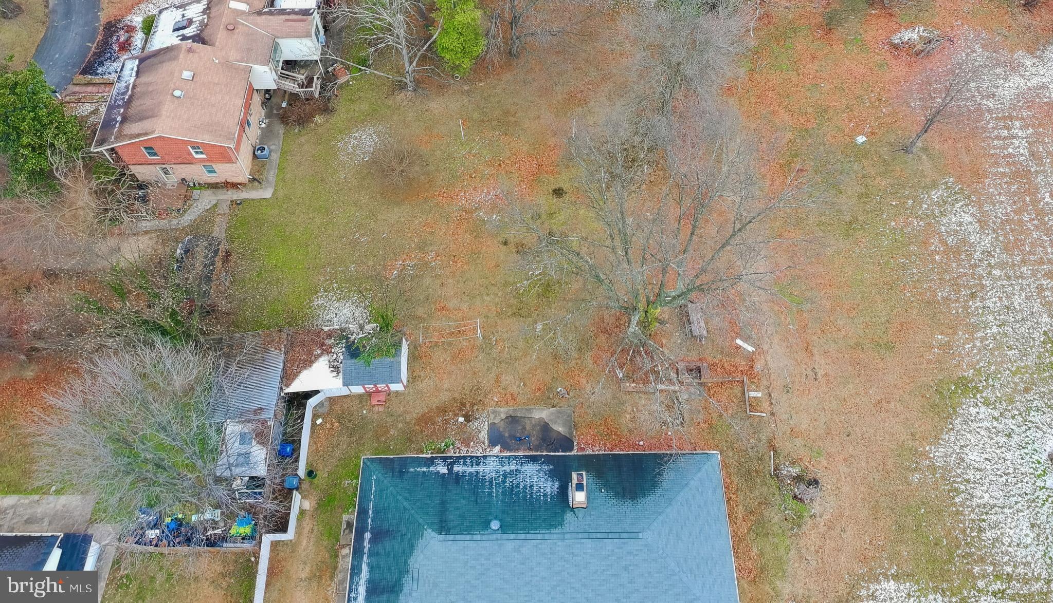 3723 Munson Road Falls Church, VA 22041 - Photo 27 of 30 an aerial view of a house with a yard