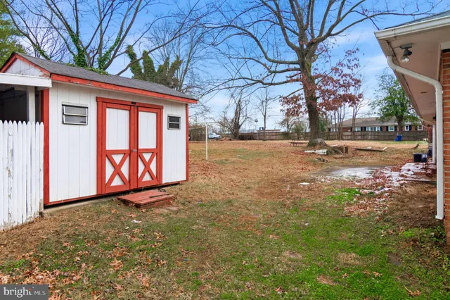 $730,000 | 3723 Munson Road, Falls Church, VA 22041