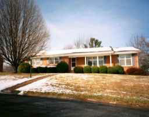 4515 Rosecrest Road Roanoke, VA 24018 - Photo 1 of 1 Listing Photo