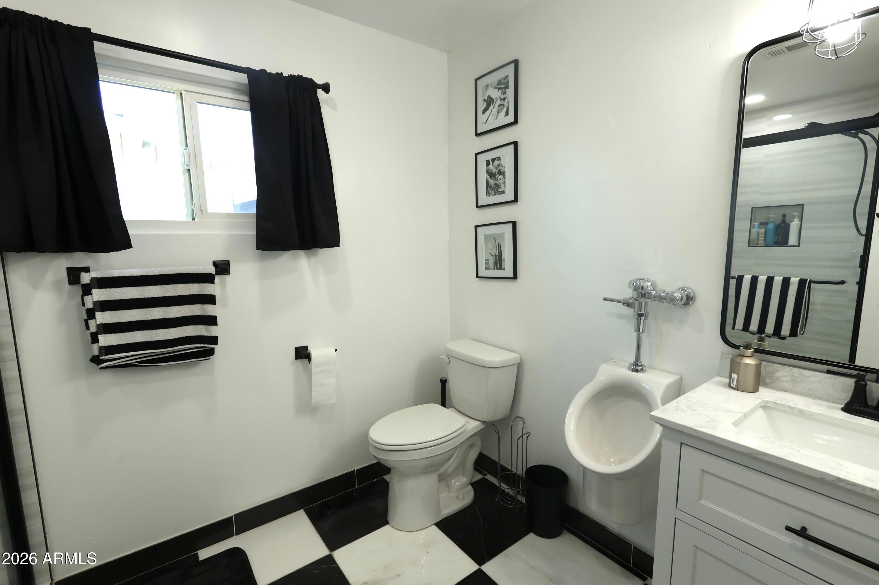 1011 West Elna Rae Street Tempe, AZ 85281 - Photo 17 of 29 Photo #17