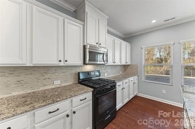 $2,600 | 5811 Fenway Drive, Charlotte, NC 28273