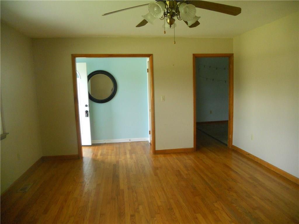 3327 Hanson Road Springfield, OH 45504 - Photo 6 of 12