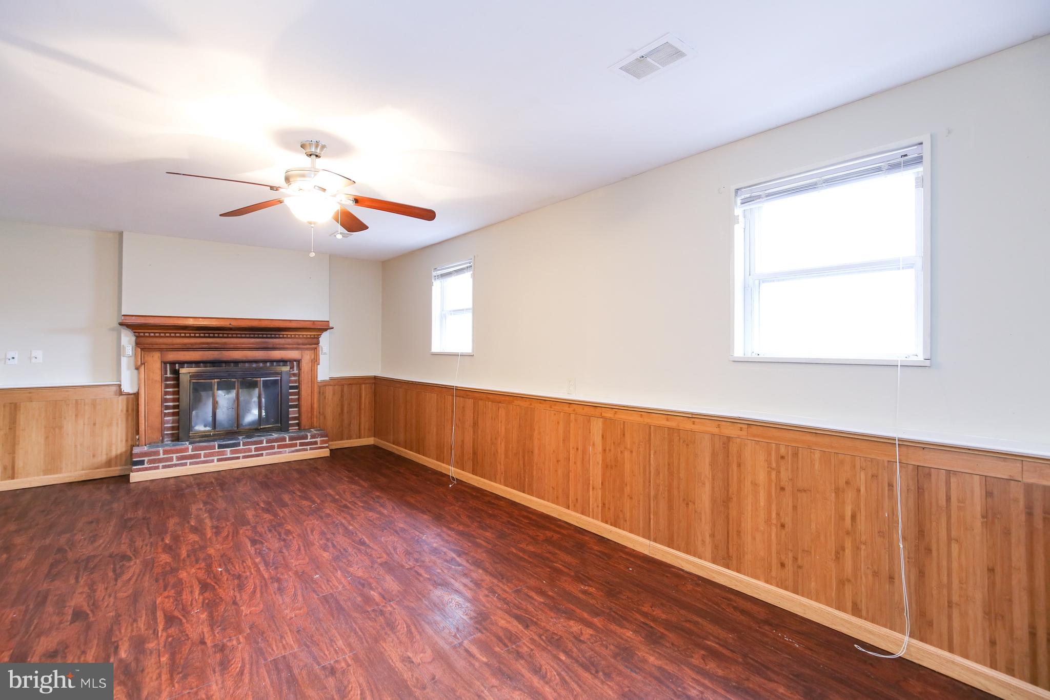 11 Cynthia Road Newark, DE 19702 - Photo 13 of 17 lower level bonus room with wood burning fireplace