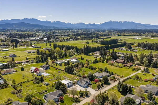 $985,000 | 141 Pheasant Run Drive, Sequim, WA 98382