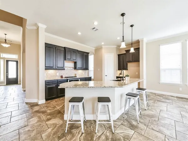 $2,750 | 21918 Avalon Queen Drive, Spring, TX 77379
