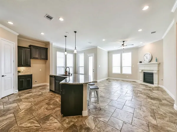 $2,750 | 21918 Avalon Queen Drive, Spring, TX 77379