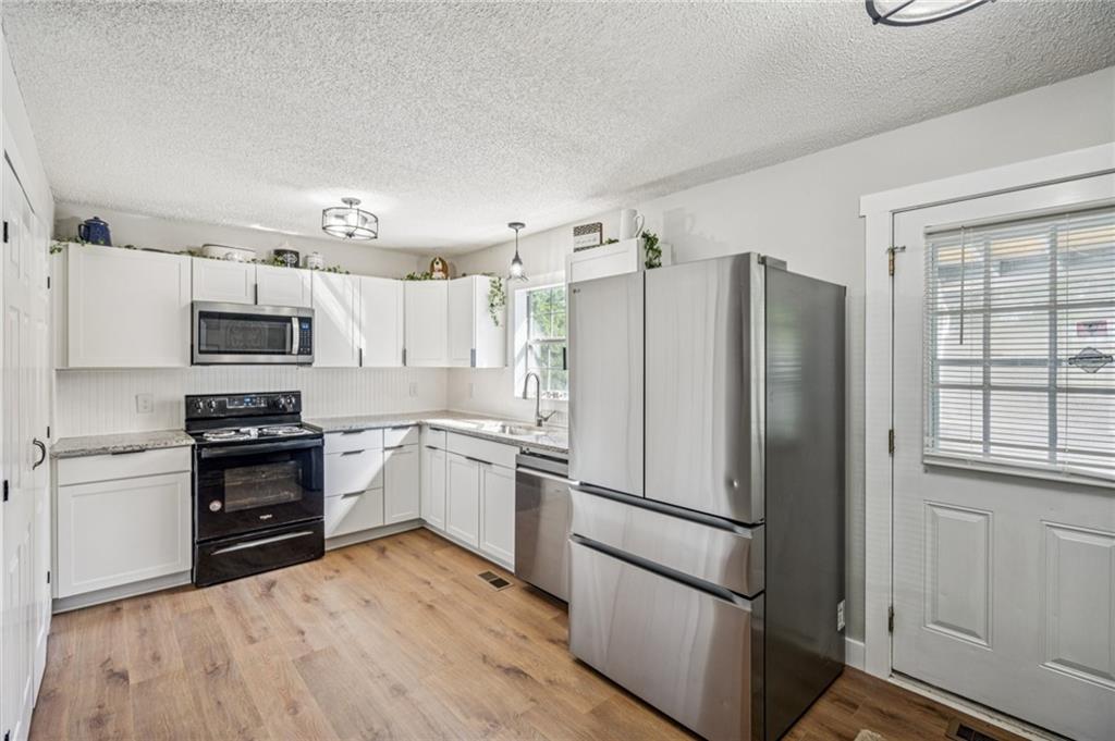 304 Myrtle Street Jasper, GA 30143 - Photo 11 of 32 Gallery Image 11