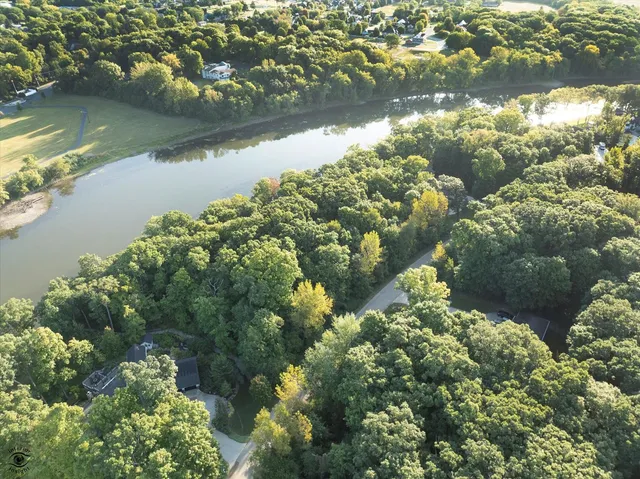 $199,900 | 1917 Indian Trail, Kankakee, IL 60901