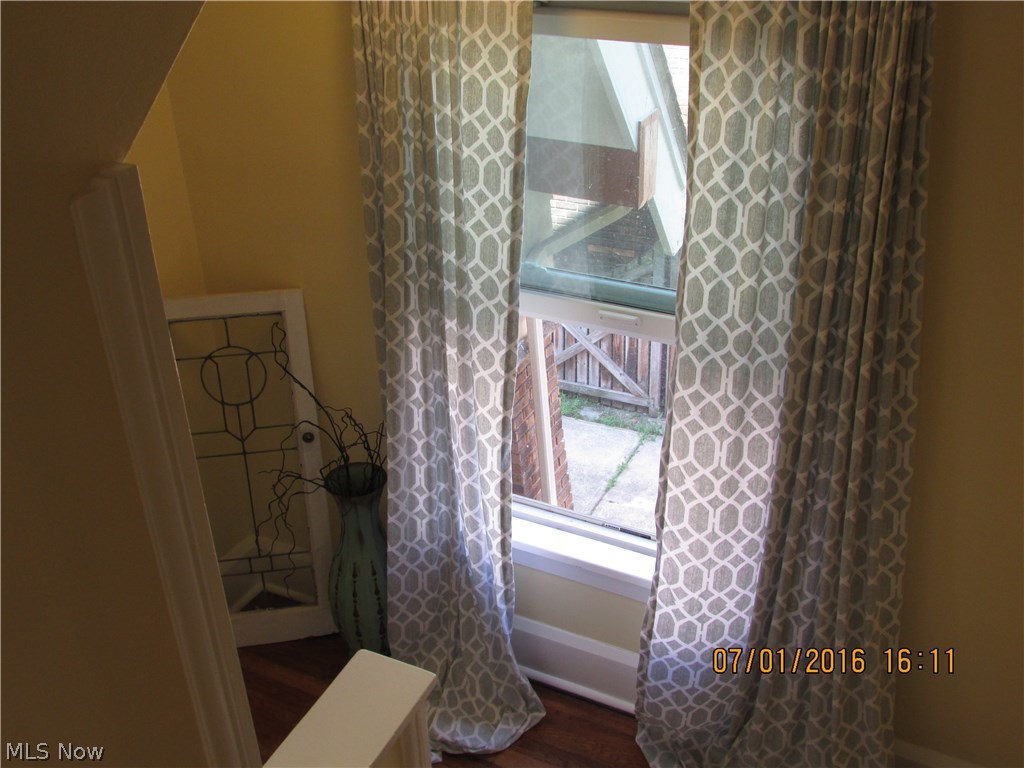 3020 Yorkshire Road Cleveland, OH 44118 - Photo 14 of 35 Gallery Image 14