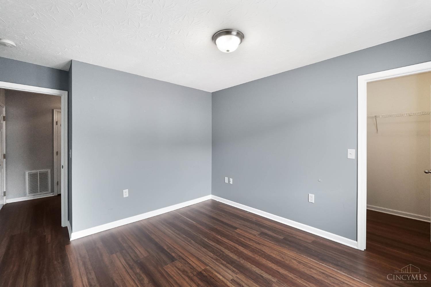 4563 Foley Road, Unit 2 Cincinnati, OH 45238 - Photo 15 of 21 Gallery Image 15