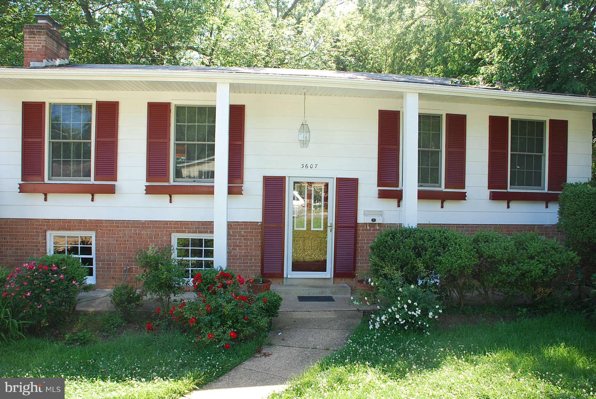 3607 Old Post Road Fairfax, VA 22030 - Photo 6 of 8 Exterior (Front)