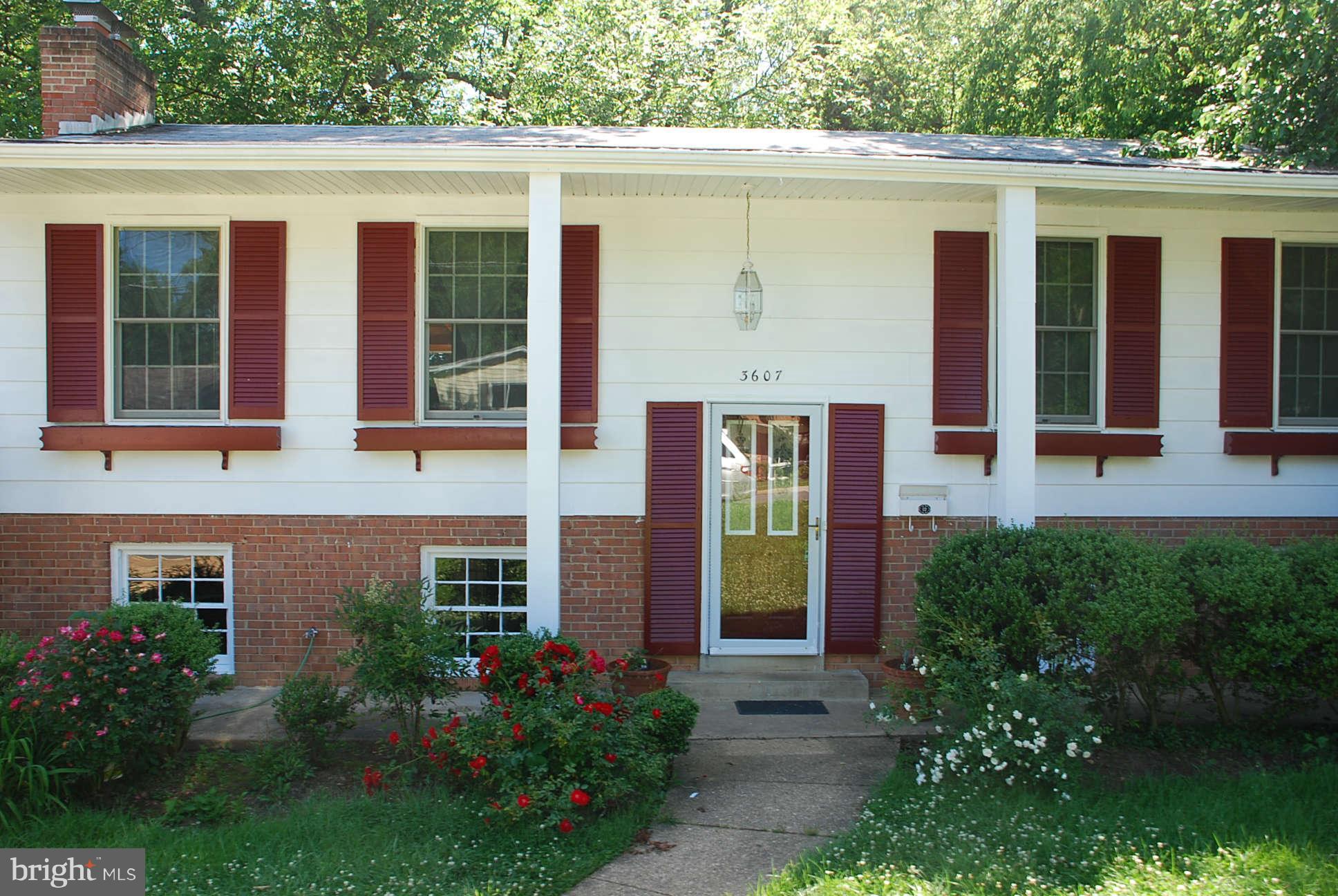 3607 Old Post Road Fairfax, VA 22030 - Photo 7 of 8 Exterior (Front)