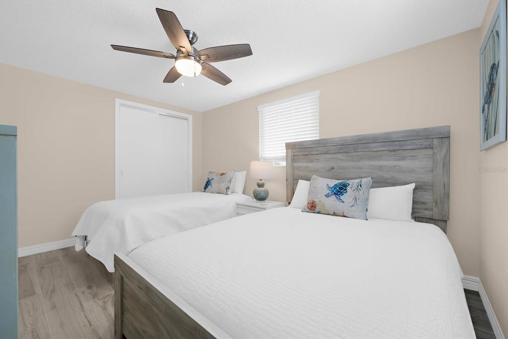 6154 Midnight Pass Road, Unit B1 Sarasota, FL 34242 - Photo 23 of 50