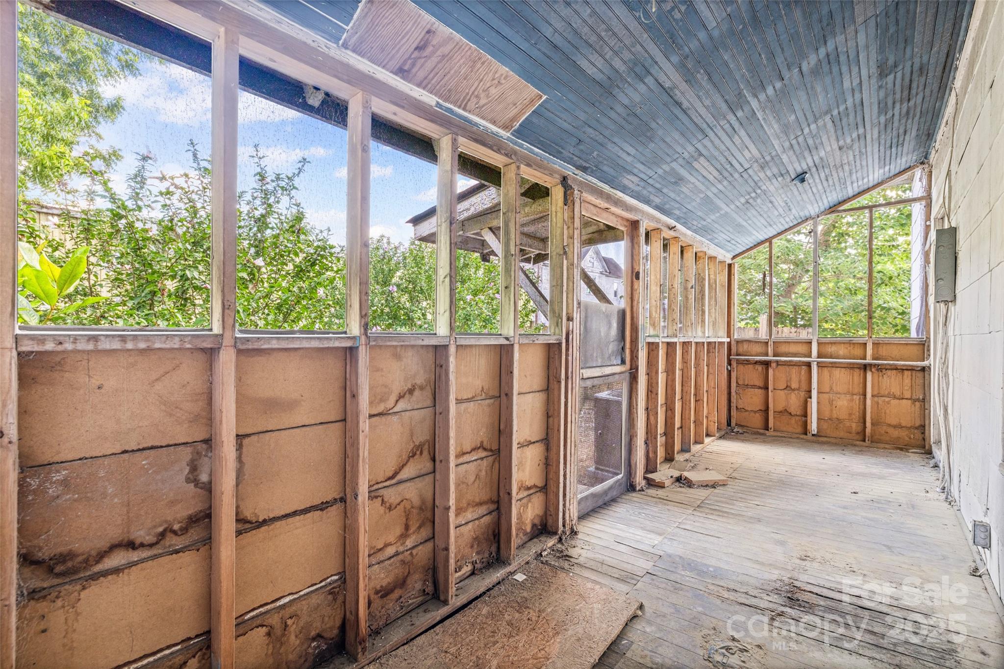 108 Walker Street Chester, SC 29706 - Photo 25 of 31 a view of a porch