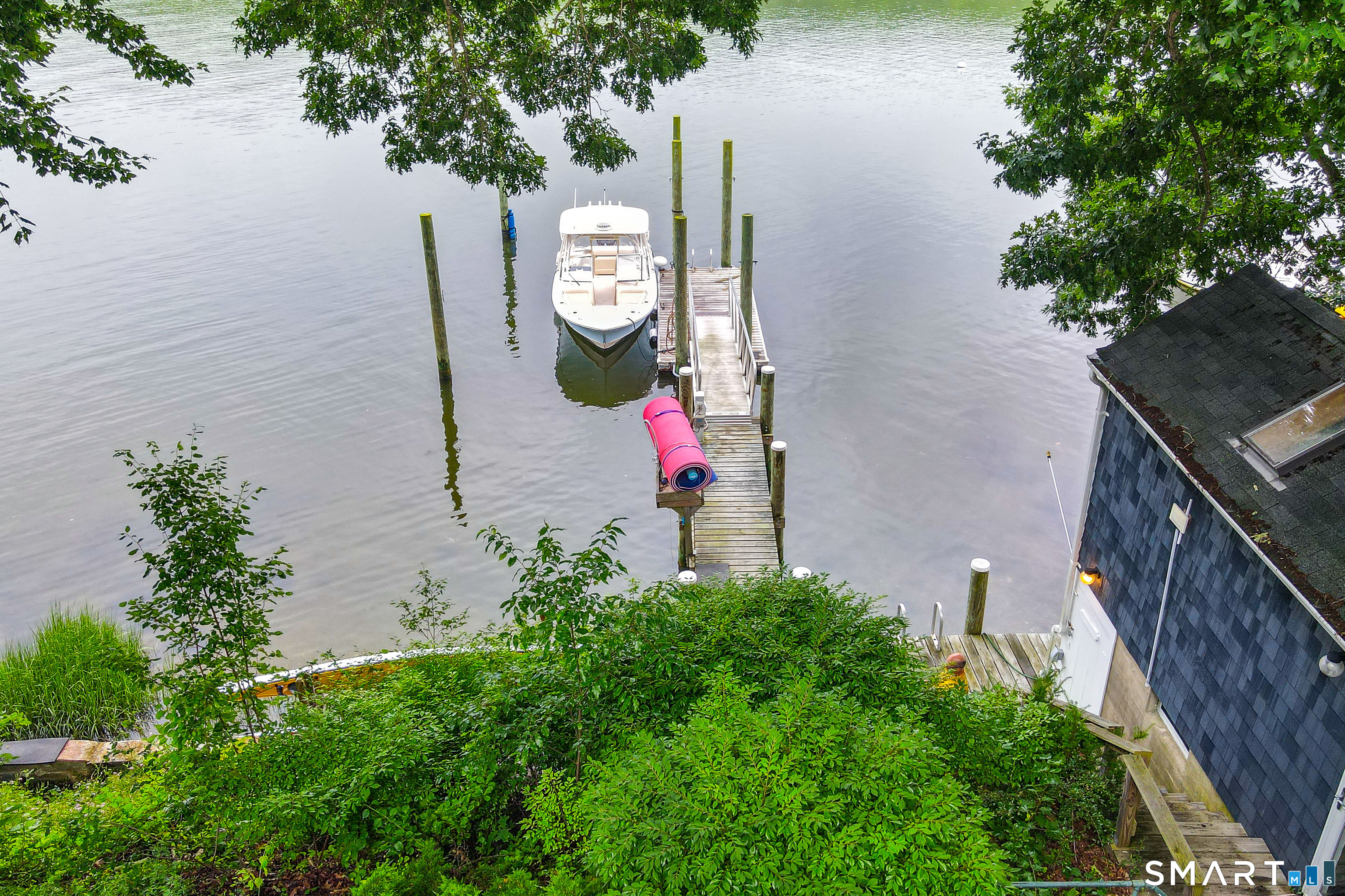 11 Stanton Street Waterford, CT 06385 - Photo 15 of 40 an aerial view of a house