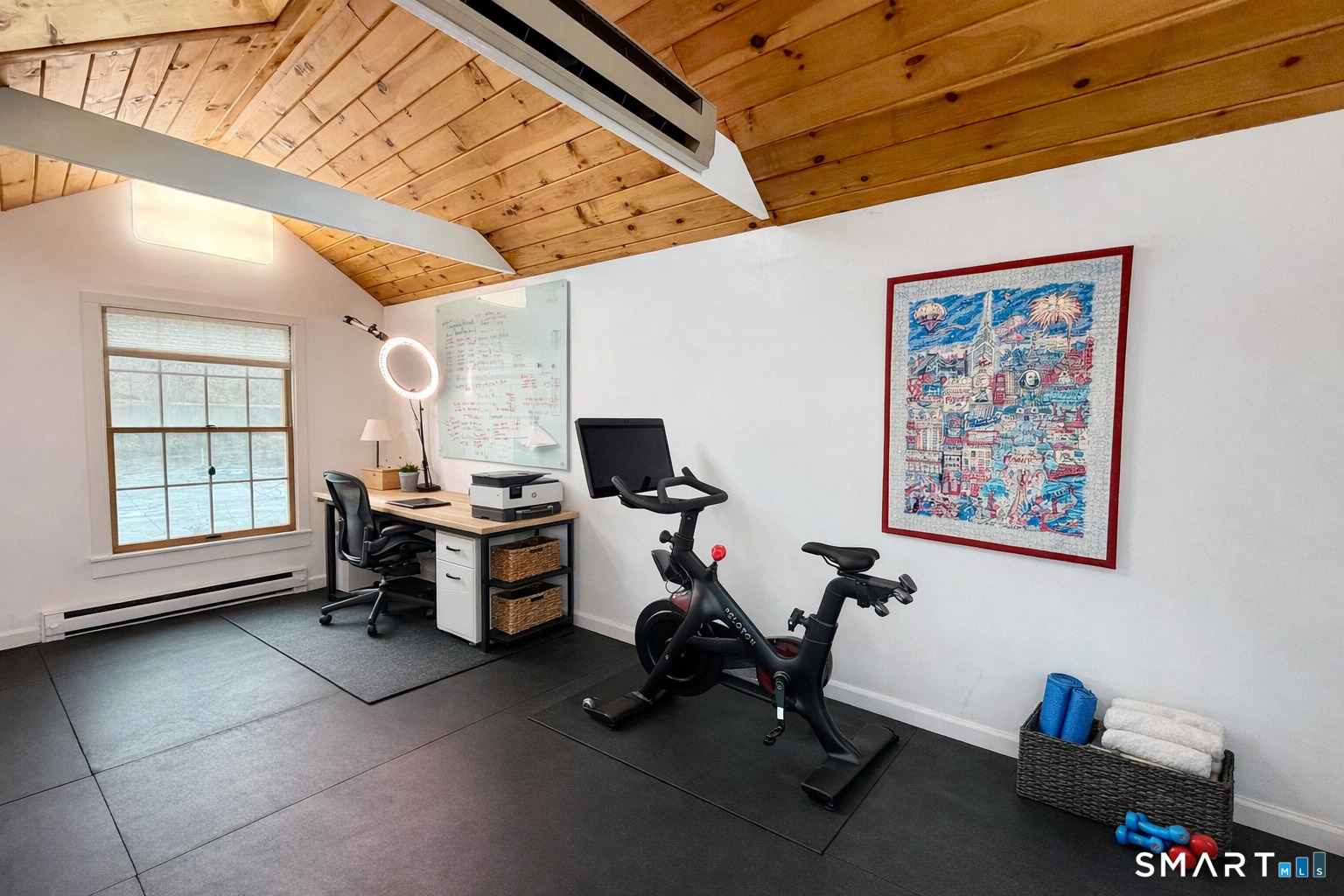 11 Stanton Street Waterford, CT 06385 - Photo 38 of 40 a workspace with furniture and window