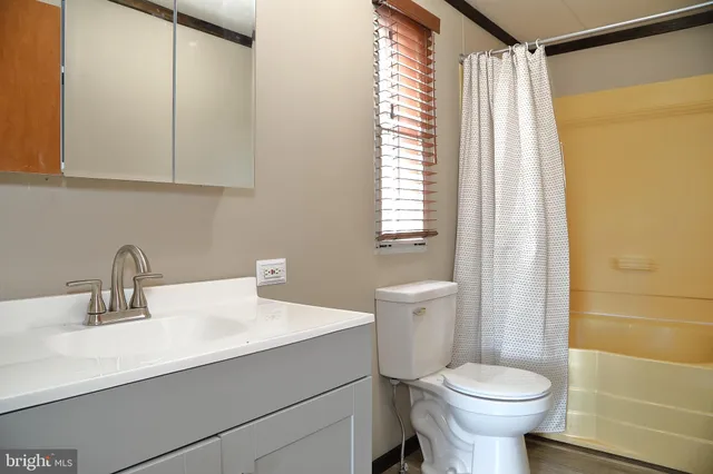 $70,000 | 699 Lilac Drive, New Providence, PA 17560