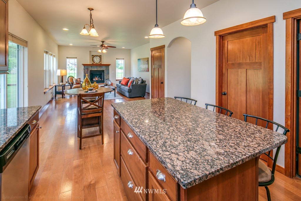 3056 Douglas Road Ferndale, WA 98248 - Photo 11 of 25