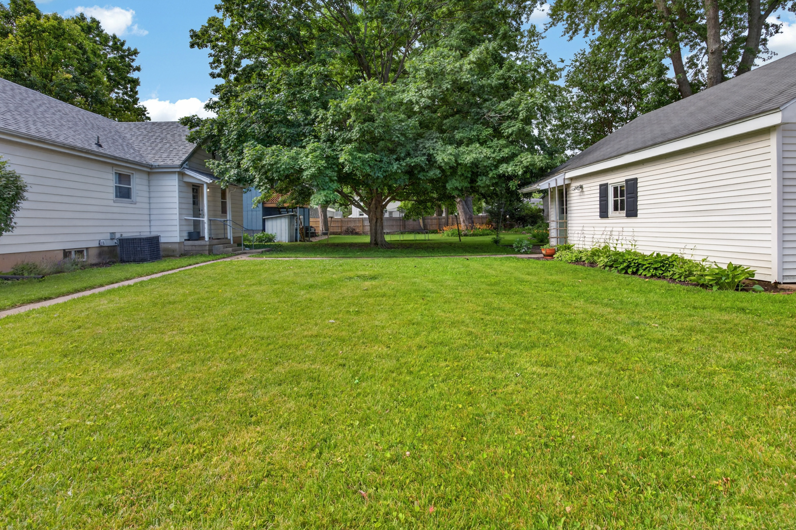 907 North Oak Street Normal, IL 61761 - Photo 38 of 46