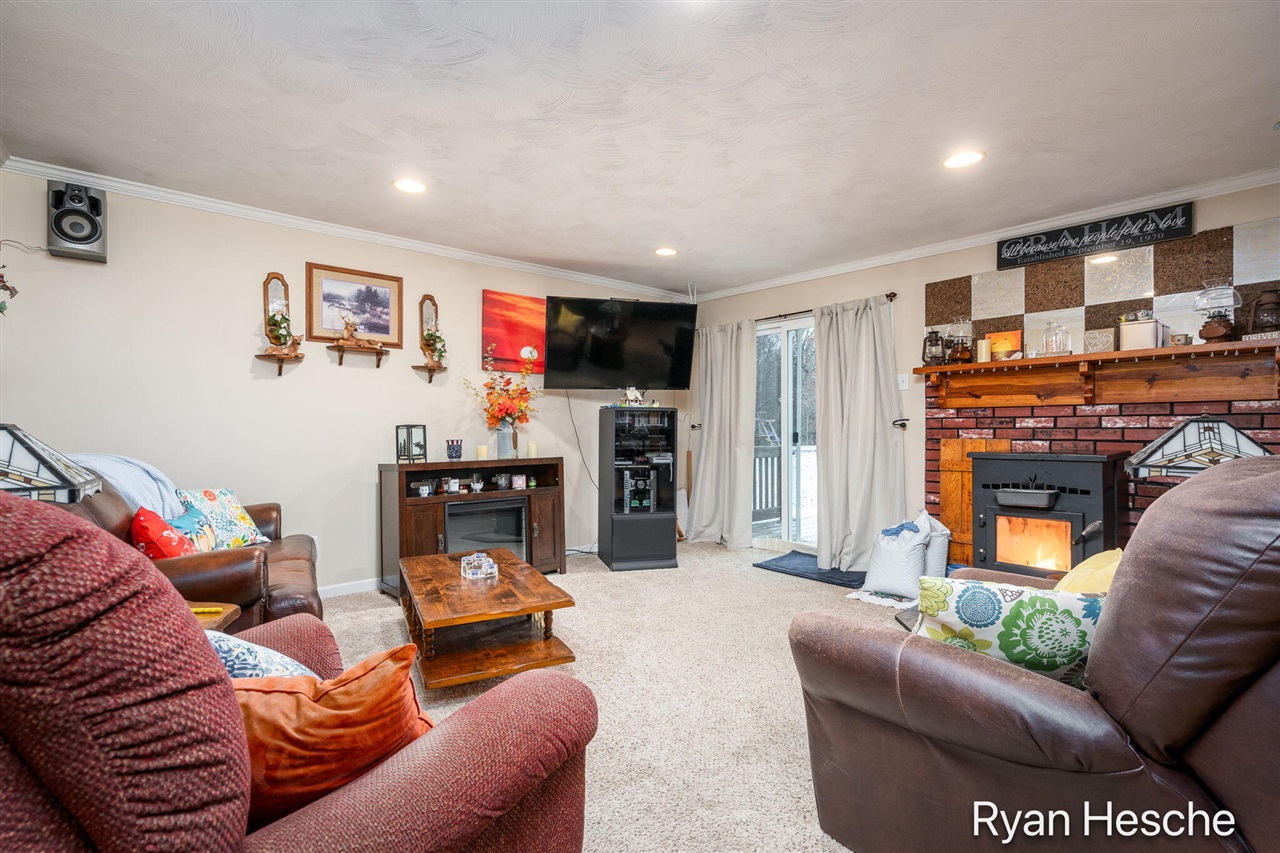 8351 Goodwin Road Lyons, MI 48851 - Photo 6 of 44